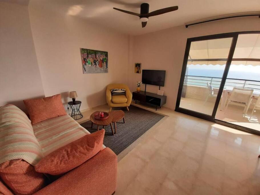 Top-Floor Beachfront Apartment With Parking, Pool, & Spacious Sea-View Balcony La Vila Joiosa Extérieur photo